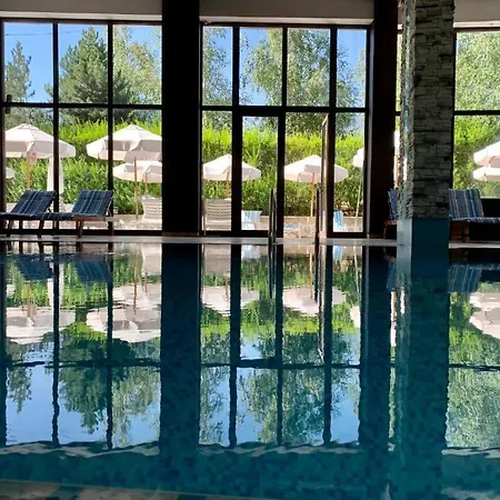 Apartments Terra Harmony - 4 Star Free Spa Resort, Golf I Skiing * Bansko