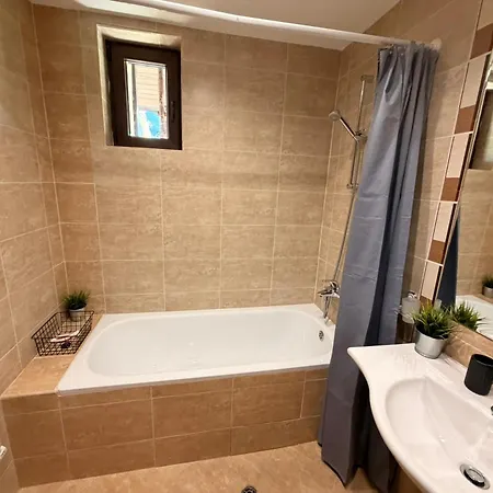 Terra Harmony - 4 Star Free Resort, Golf I Skiing Apartamento *