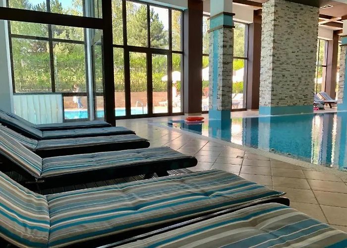 Family Luxury Apartments Terra - 4 Star Free Spa Resort, Golf I Skiing * Bansko
